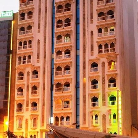 Landmark Plaza Hotel Dubai Bagian luar foto