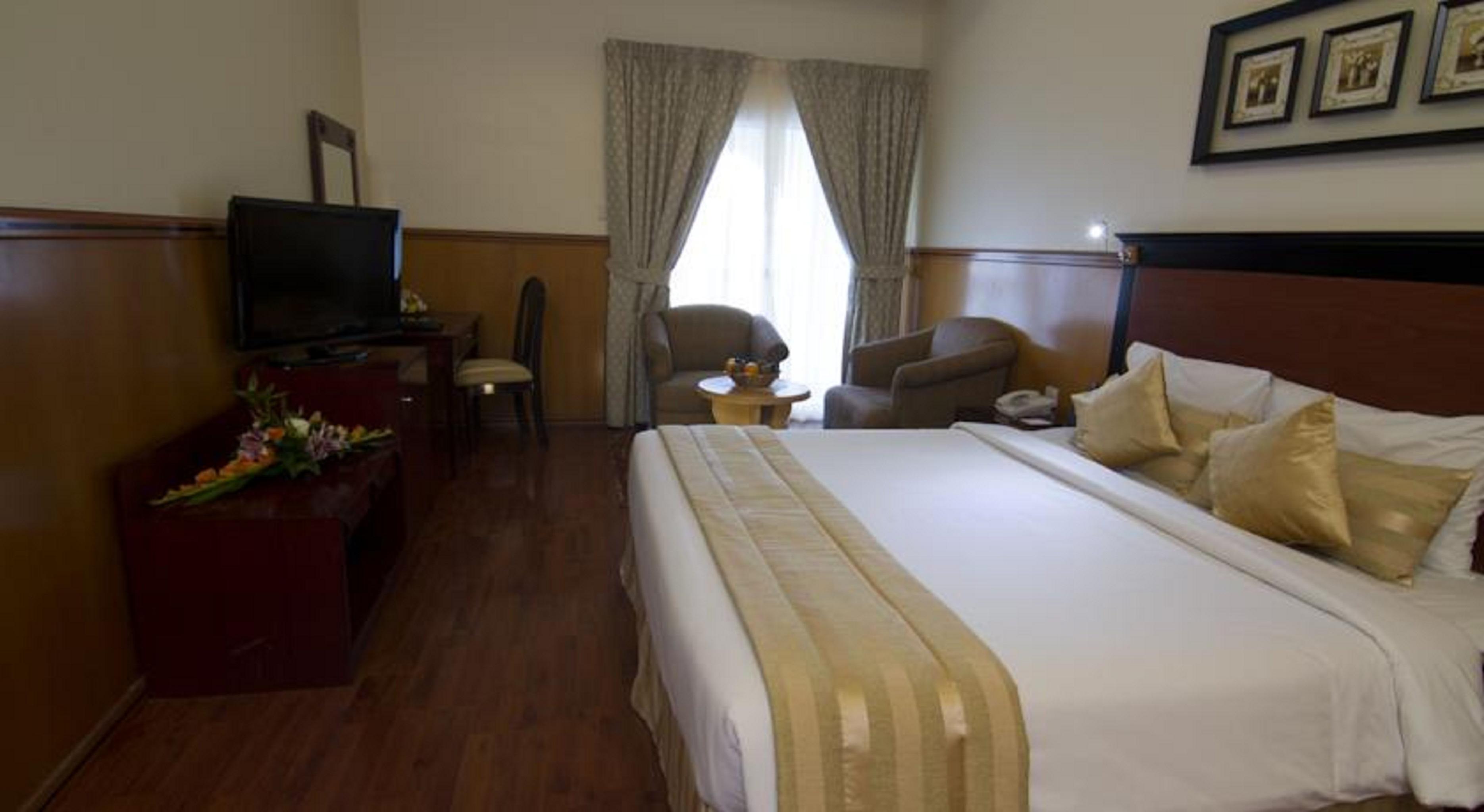 Landmark Plaza Hotel Dubai Bagian luar foto