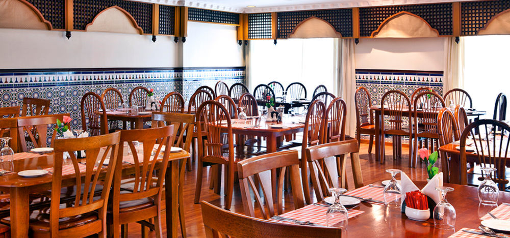 Landmark Plaza Hotel Dubai Bagian luar foto