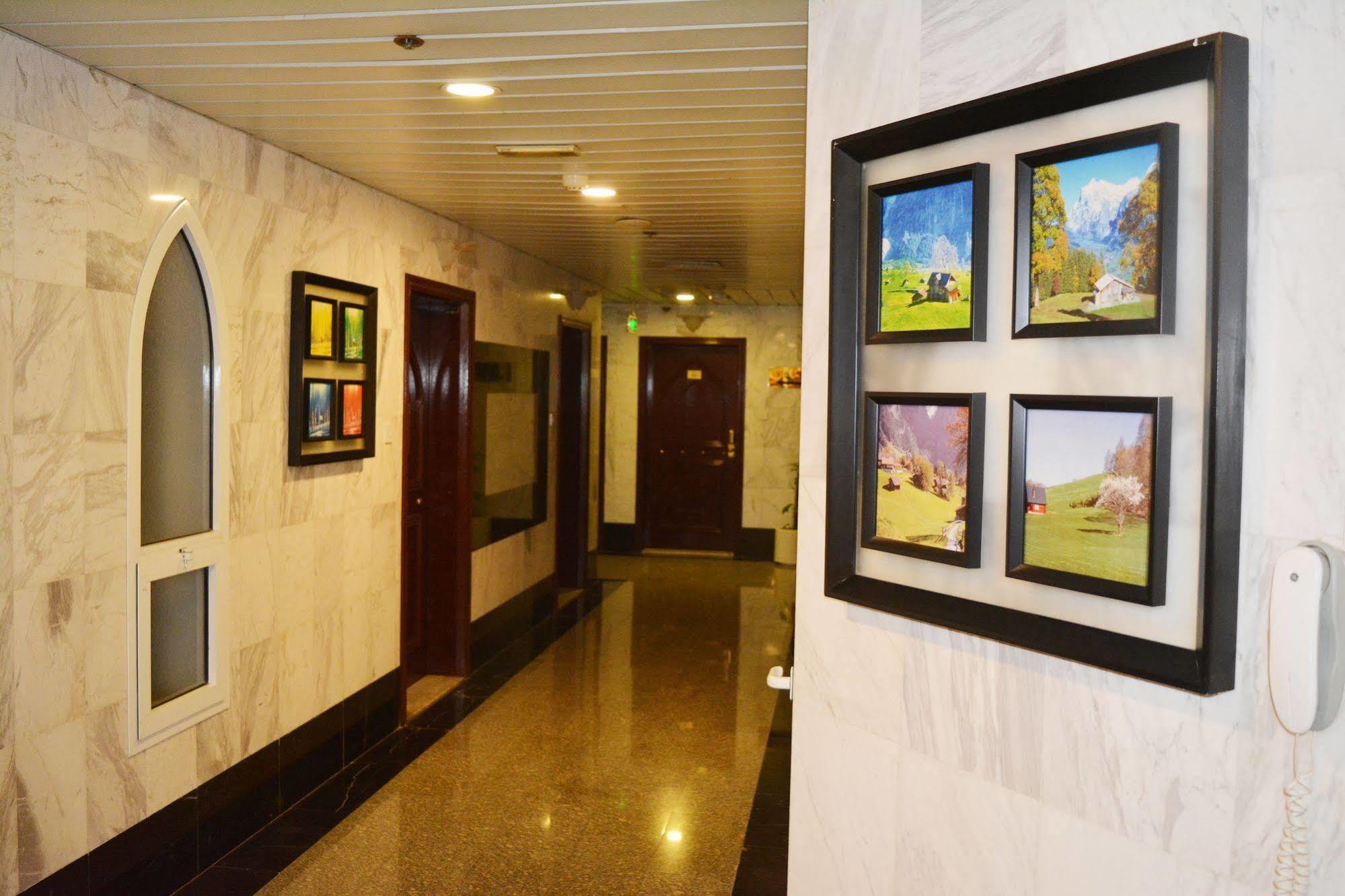 Landmark Plaza Hotel Dubai Bagian luar foto